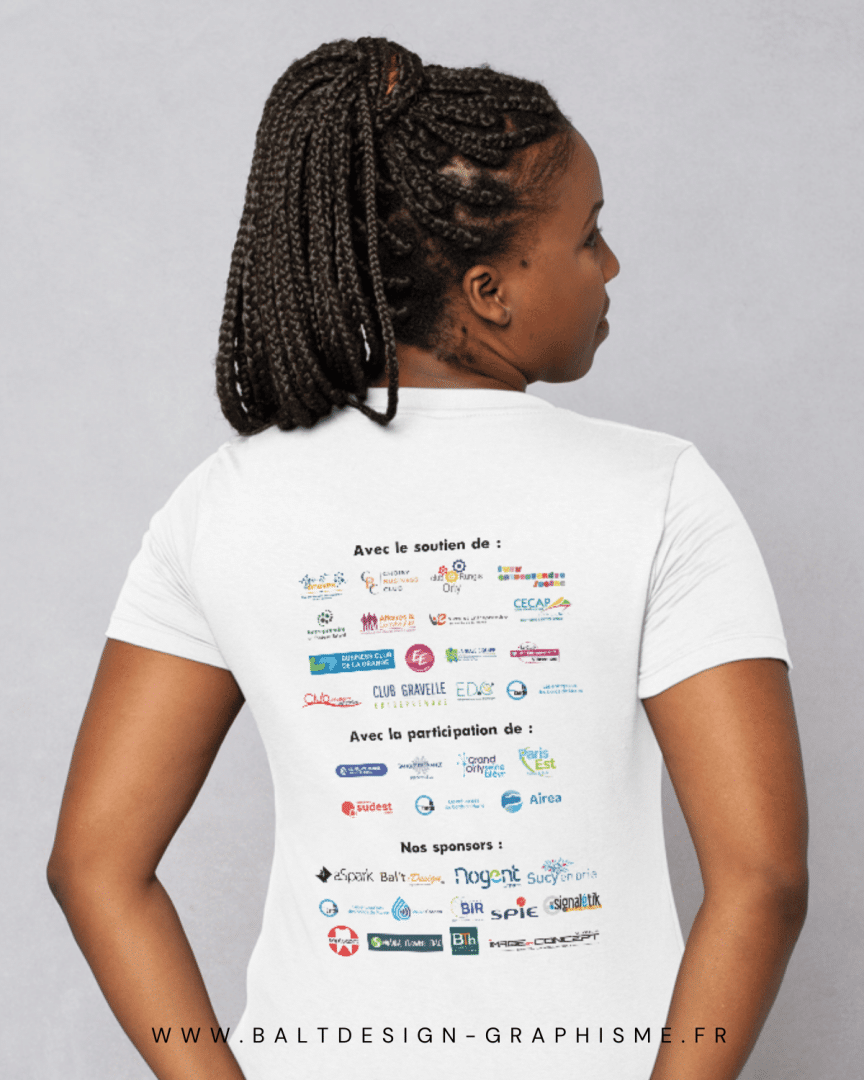 Mock up Mise en situation du tshirt du personnel d'accueil - derrière avec logos des sponsors, des soutiens.